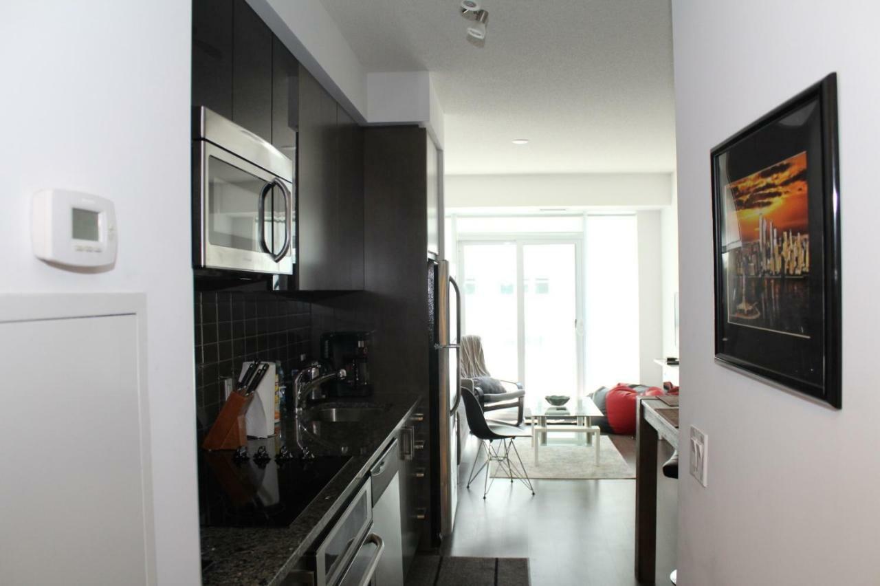 The Madison Condos Toronto Exterior photo